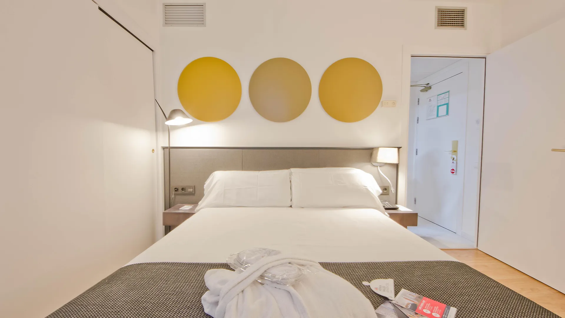 Hotel Aparthotel Atenea Valles Granollers