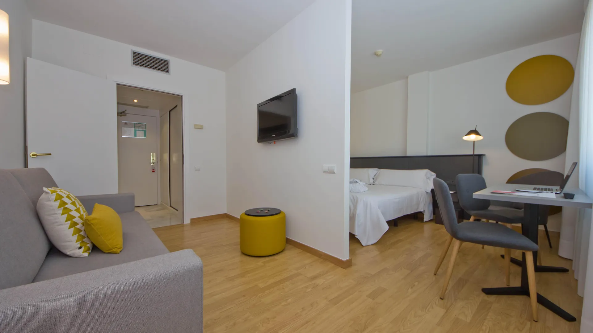 Aparthotel Atenea Valles Granollers 4*,  Spain
